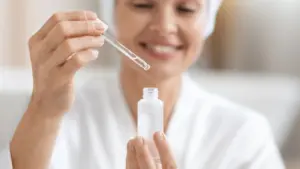 Cac dong serum HA cho da dau mun